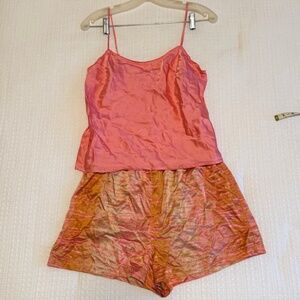 Victoria's Secret 100% Silk Cami and Sleep Short Set Size Small